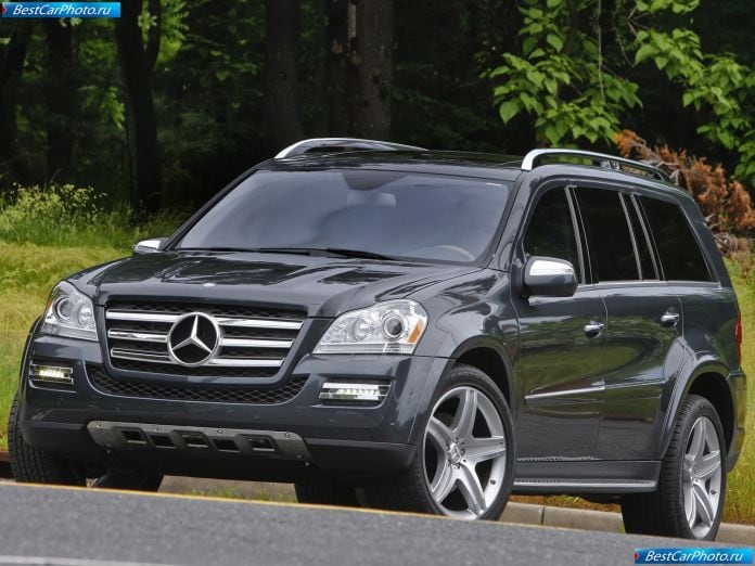 2010 Mercedes-Benz Gl550 - фотография 15 из 33