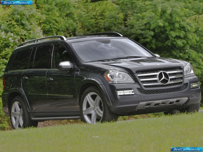 2010 Mercedes-Benz Gl550 - фотография 16 из 33