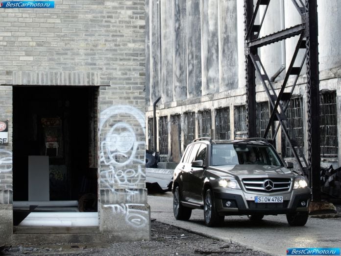2010 Mercedes-Benz Glk-class - фотография 44 из 171 2010 Mercedes-Benz Glk-class - фотография 44 из 171