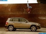 mercedes-benz_2010-glk-class_1600x1200_060.jpg