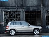 mercedes-benz_2010-glk-class_1600x1200_063.jpg