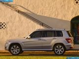 mercedes-benz_2010-glk_350_4matic_1600x1200_081.jpg
