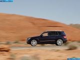 mercedes-benz_2010-glk_350_4matic_1600x1200_085.jpg