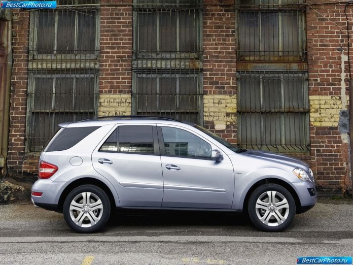 2010 Mercedes-Benz Ml450 Hybrid - фотография 12 из 49