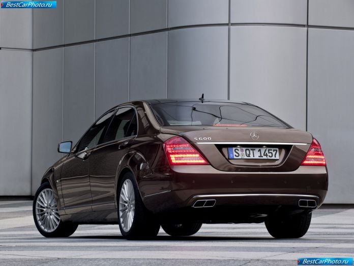 2010 Mercedes-Benz S-class - фотография 10 из 72 2010 Mercedes-Benz S-class - фотография 10 из 72