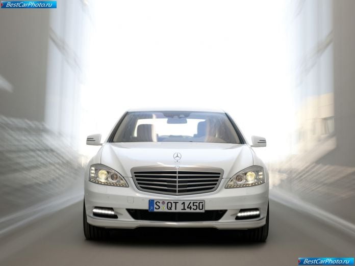 2010 Mercedes-Benz S-class - фотография 18 из 72 2010 Mercedes-Benz S-class - фотография 18 из 72