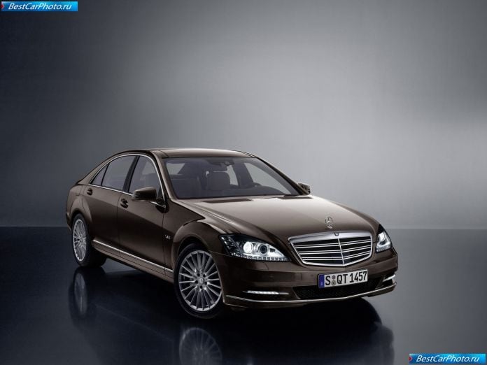2010 Mercedes-Benz S-class - фотография 20 из 72
