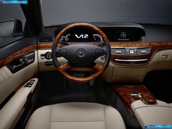 2010 Mercedes-Benz S-class - фотография 30 из 72 2010 Mercedes-Benz S-class - фотография 30 из 72