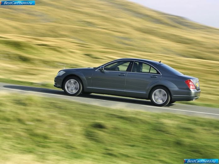 2010 Mercedes-Benz S-class Uk Version - фотография 40 из 95