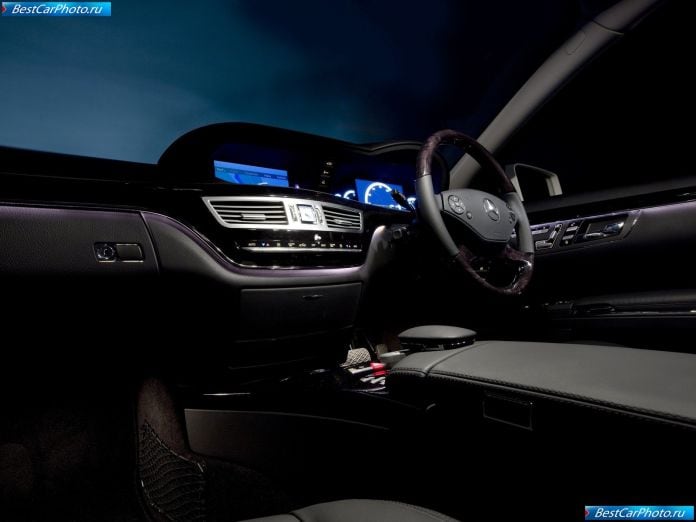 2010 Mercedes-Benz S-class Uk Version - фотография 70 из 95 2010 Mercedes-Benz S-class Uk Version - фотография 70 из 95