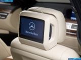 mercedes-benz_2010-s-class_uk_version_1600x1200_082.jpg