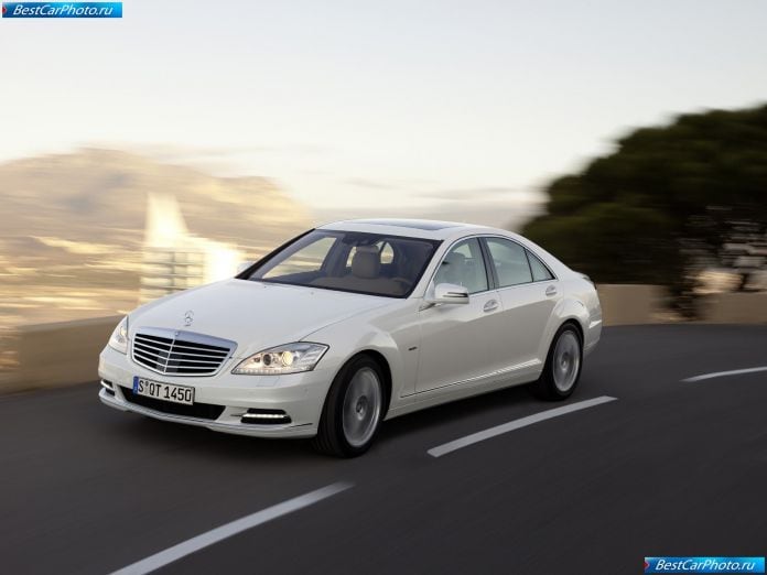 2010 Mercedes-Benz S400 Bluehybrid - фотография 3 из 45