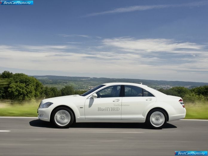 2010 Mercedes-Benz S400 Bluehybrid - фотография 17 из 45 2010 Mercedes-Benz S400 Bluehybrid - фотография 17 из 45