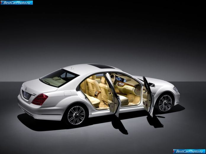 2010 Mercedes-Benz S400 Bluehybrid - фотография 21 из 45 2010 Mercedes-Benz S400 Bluehybrid - фотография 21 из 45