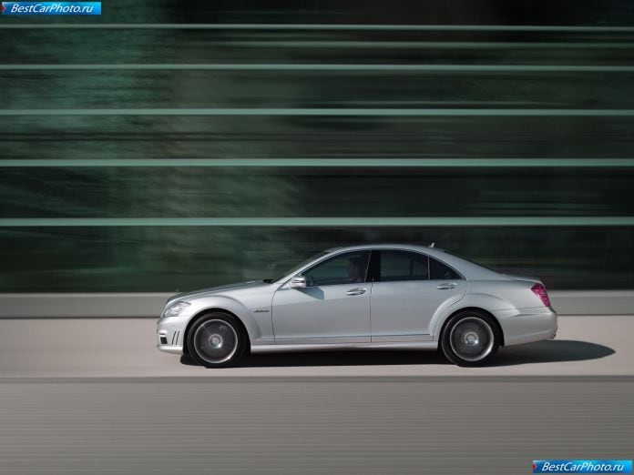 2010 Mercedes-Benz S63 Amg - фотография 4 из 11