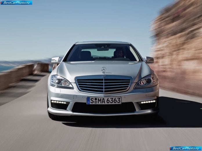 2010 Mercedes-Benz S63 Amg - фотография 7 из 11