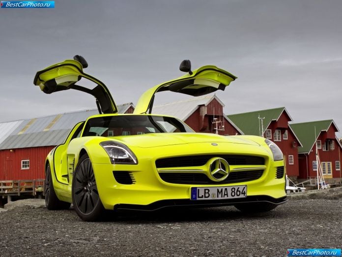 2010 Mercedes-Benz Sls Amg E-cell Concept - фотография 1 из 65