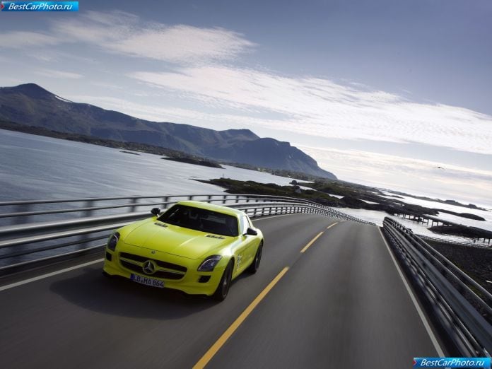2010 Mercedes-Benz Sls Amg E-cell Concept - фотография 21 из 65