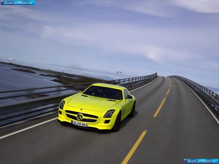 2010 Mercedes-Benz Sls Amg E-cell Concept - фотография 25 из 65