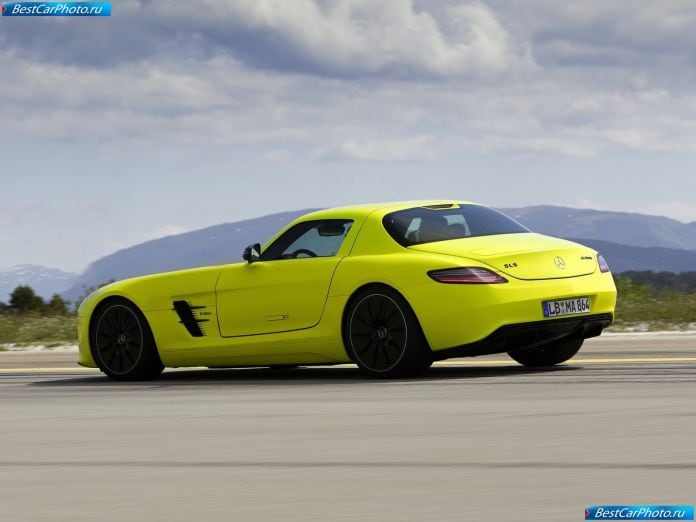 2010 Mercedes-Benz Sls Amg E-cell Concept - фотография 34 из 65