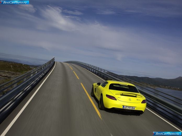2010 Mercedes-Benz Sls Amg E-cell Concept - фотография 36 из 65 2010 Mercedes-Benz Sls Amg E-cell Concept - фотография 36 из 65