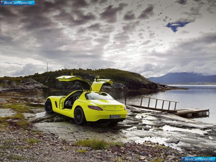 2010 Mercedes-Benz Sls Amg E-cell Concept - фотография 37 из 65 2010 Mercedes-Benz Sls Amg E-cell Concept - фотография 37 из 65