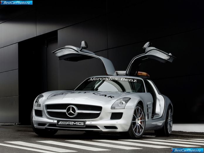 2010 Mercedes-Benz Sls Amg F1 Safety Car - фотография 5 из 14 2010 Mercedes-Benz Sls Amg F1 Safety Car - фотография 5 из 14