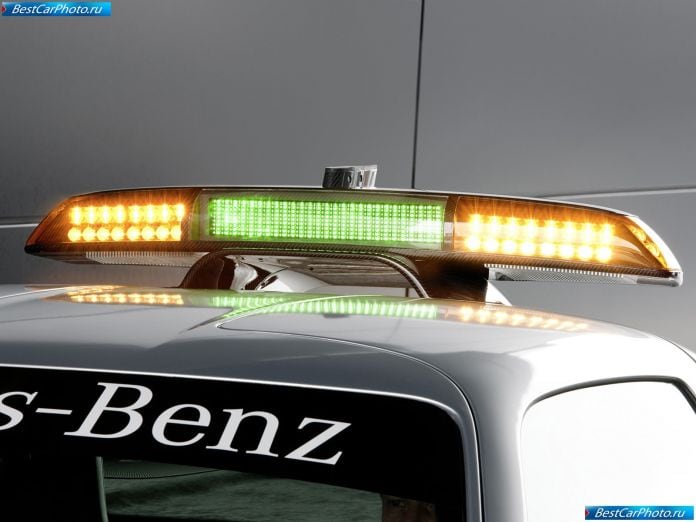2010 Mercedes-Benz Sls Amg F1 Safety Car - фотография 14 из 14 2010 Mercedes-Benz Sls Amg F1 Safety Car - фотография 14 из 14