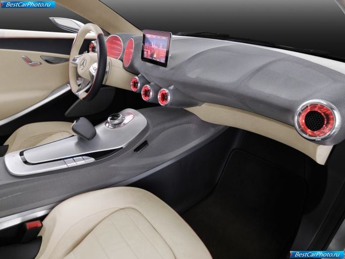 2011 Mercedes-Benz A-class Concept - фотография 27 из 52 2011 Mercedes-Benz A-class Concept - фотография 27 из 52