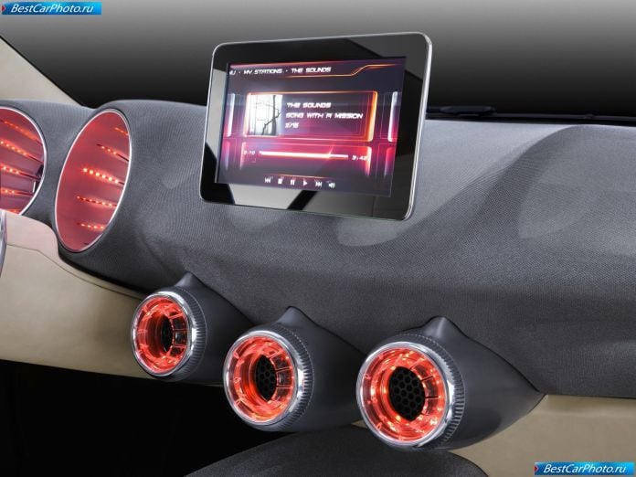 2011 Mercedes-Benz A-class Concept - фотография 35 из 52