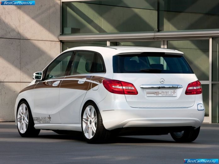 2011 Mercedes-Benz B-class E-cell Plus Concept - фотография 10 из 21 2011 Mercedes-Benz B-class E-cell Plus Concept - фотография 10 из 21