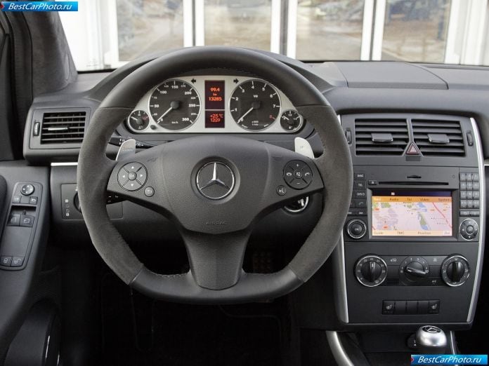 2011 Mercedes-Benz B55 Concept - фотография 7 из 11