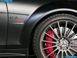 mercedes-benz_2011-c-class_dr_520_1600x1200_009.jpg