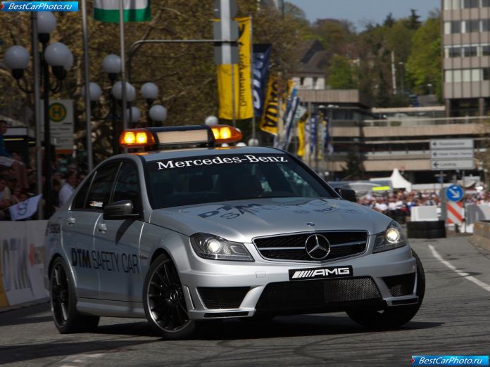 2011 Mercedes-Benz C63 Amg Dtm Safety Car - фотография 1 из 8 2011 Mercedes-Benz C63 Amg Dtm Safety Car - фотография 1 из 8