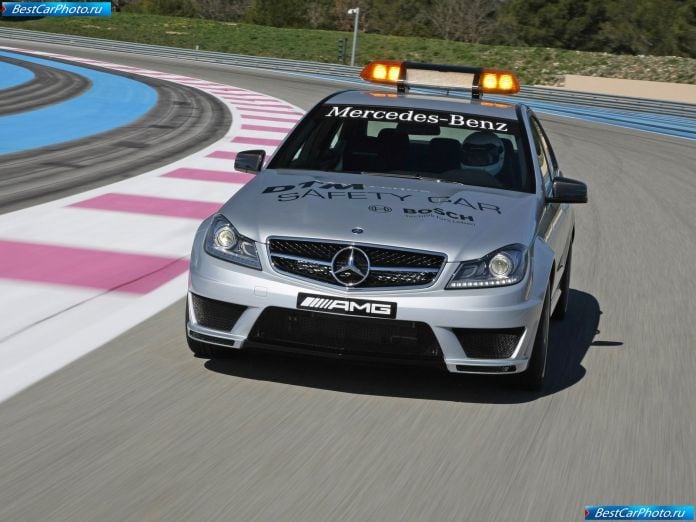 2011 Mercedes-Benz C63 Amg Dtm Safety Car - фотография 4 из 8 2011 Mercedes-Benz C63 Amg Dtm Safety Car - фотография 4 из 8