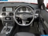 mercedes-benz_2011-e-class_cabriolet_uk_version_1600x1200_075.jpg