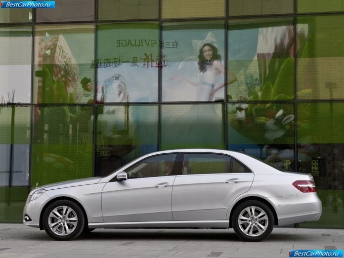 2011 Mercedes-Benz E-class L - фотография 7 из 16