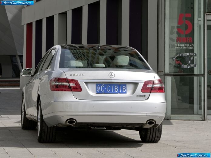 2011 Mercedes-Benz E-class L - фотография 11 из 16 2011 Mercedes-Benz E-class L - фотография 11 из 16