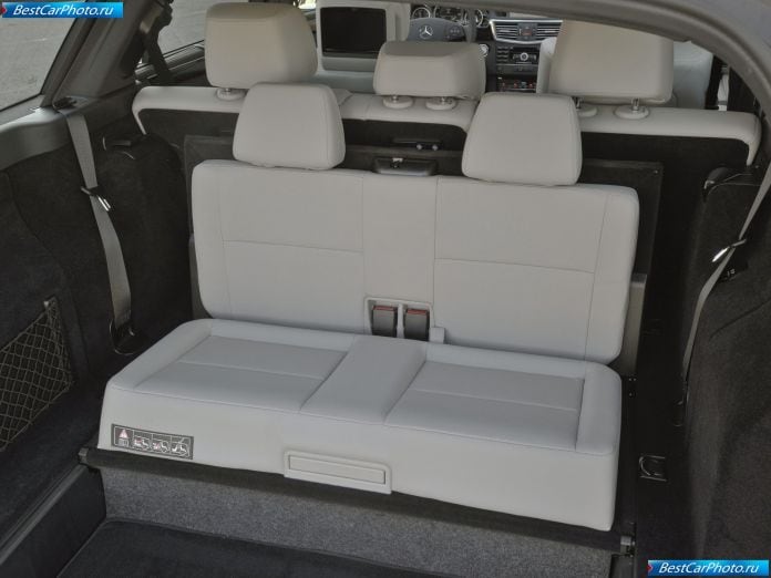 2011 Mercedes-Benz E350 4matic Wagon - фотография 47 из 59