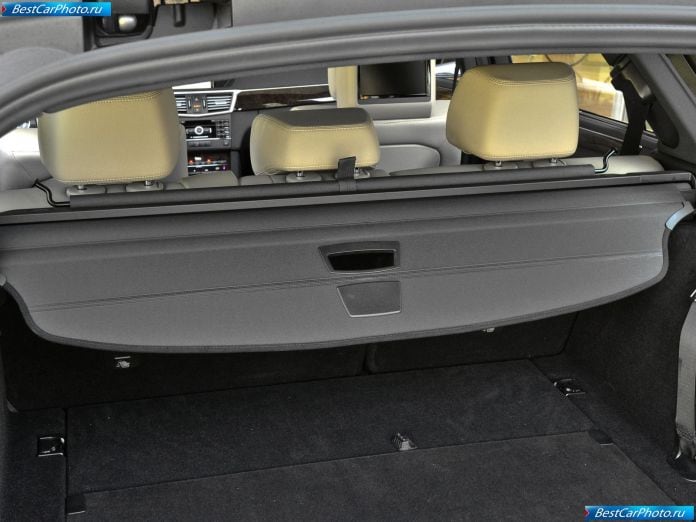 2011 Mercedes-Benz E350 4matic Wagon - фотография 48 из 59 2011 Mercedes-Benz E350 4matic Wagon - фотография 48 из 59
