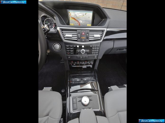 2011 Mercedes-Benz E350 4matic Wagon - фотография 54 из 59 2011 Mercedes-Benz E350 4matic Wagon - фотография 54 из 59