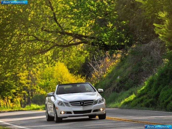 2011 Mercedes-Benz E350 Cabriolet - фотография 29 из 76