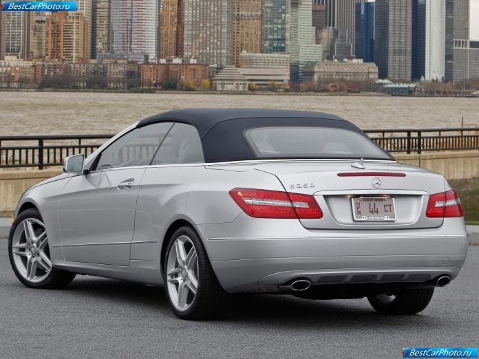 2011 Mercedes-Benz E350 Cabriolet - фотография 41 из 76