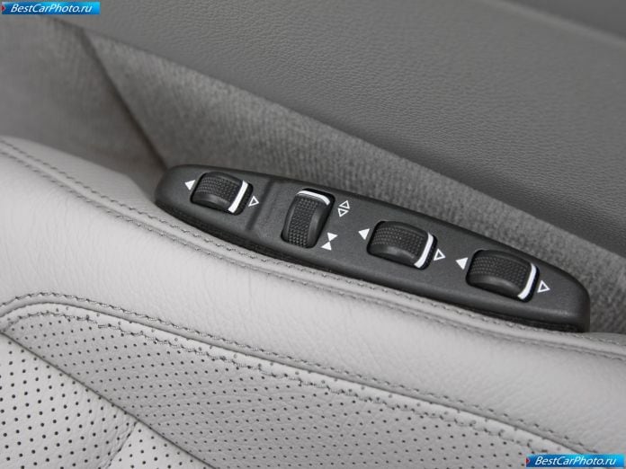 2011 Mercedes-Benz E350 Cabriolet - фотография 58 из 76