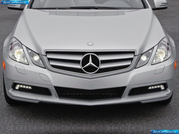 2011 Mercedes-Benz E350 Cabriolet - фотография 65 из 76 2011 Mercedes-Benz E350 Cabriolet - фотография 65 из 76