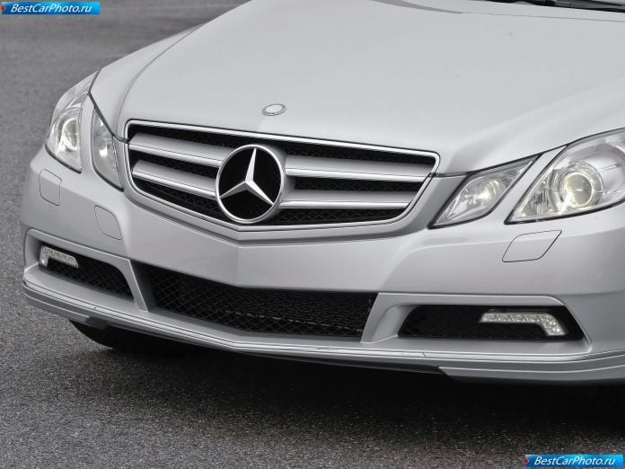 2011 Mercedes-Benz E350 Cabriolet - фотография 66 из 76 2011 Mercedes-Benz E350 Cabriolet - фотография 66 из 76
