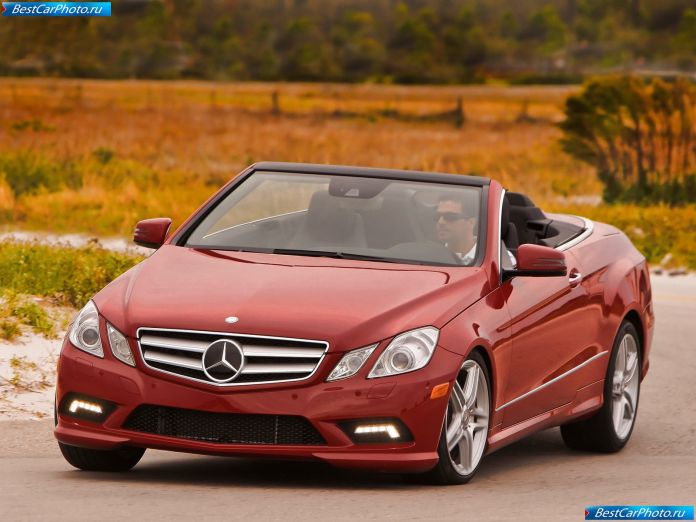 2011 Mercedes-Benz E550 Cabriolet - фотография 12 из 60