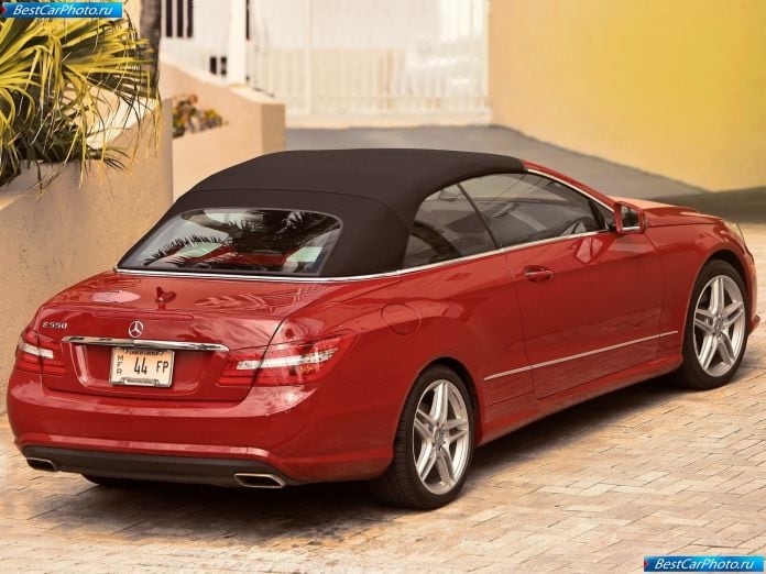 2011 Mercedes-Benz E550 Cabriolet - фотография 40 из 60 2011 Mercedes-Benz E550 Cabriolet - фотография 40 из 60