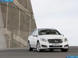 mercedes-benz_2011-r-class_1600x1200_008.jpg