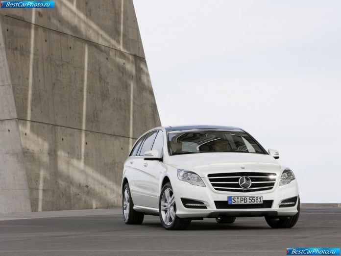 2011 Mercedes-Benz R-class - фотография 8 из 144